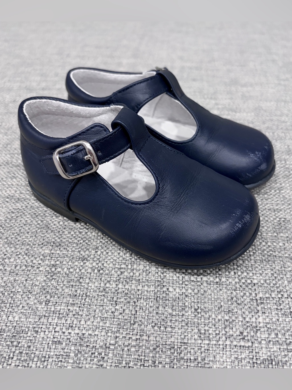 La Coqueta Size 22 (Like Us Size 6) Play For Some Scratches On The Toes